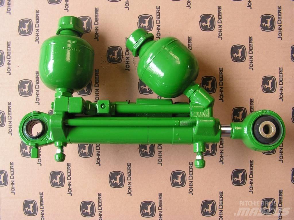 John Deere 6150 R Кабины