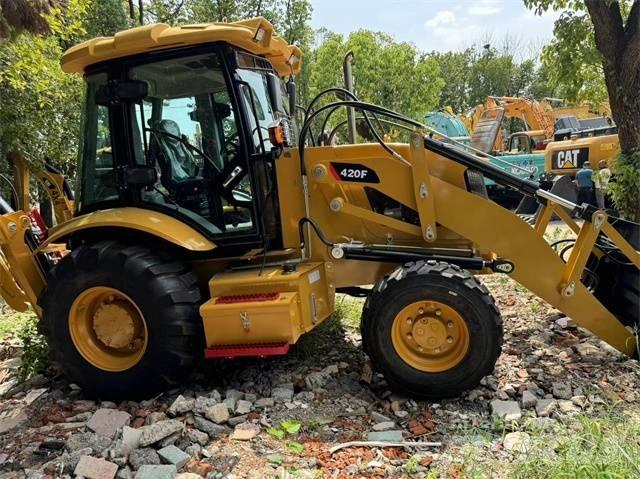 CAT 420 F Экскаваторы-погрузчики