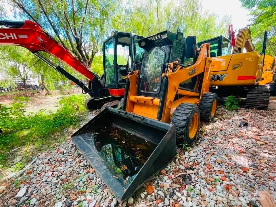 CASE 465 HD Мини-погрузчики