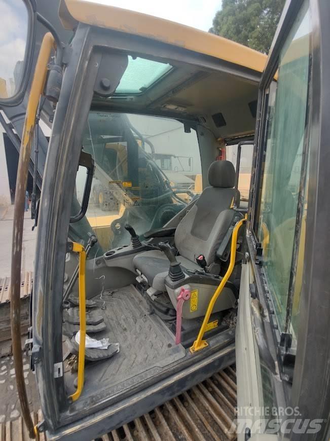 Volvo EC300DL Гусеничные экскаваторы