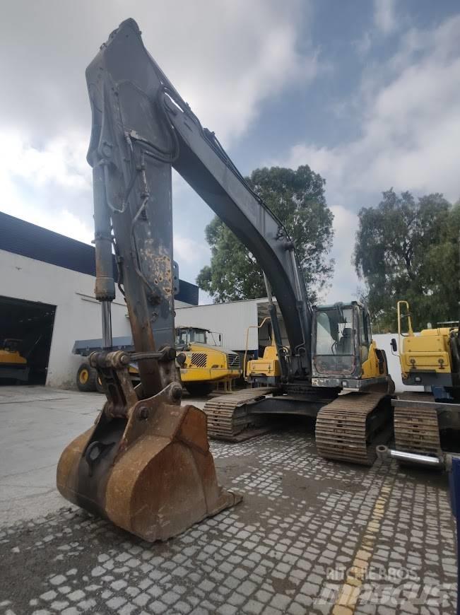 Volvo EC300DL Гусеничные экскаваторы