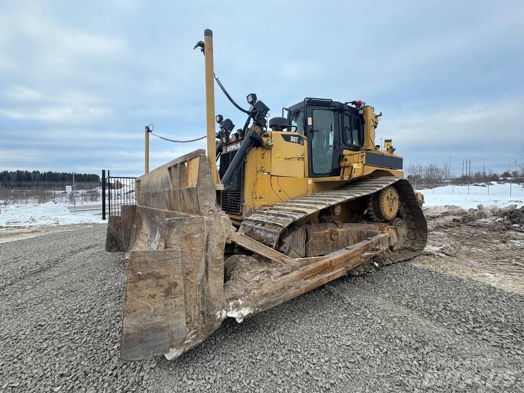 CAT D 6 T LGP Гусеничные бульдозеры