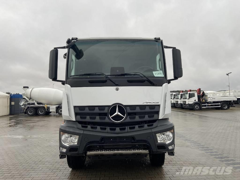 Mercedes-Benz 4143 Грузовики-Самосвалы