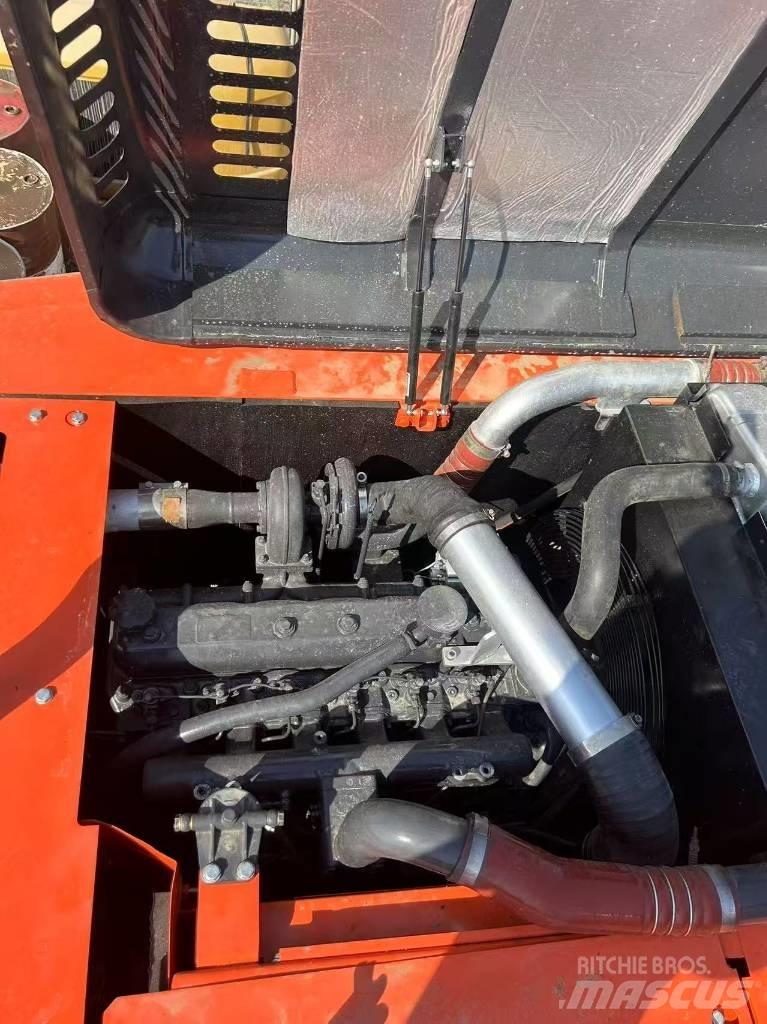 Doosan DX225LC-9C Гусеничные экскаваторы