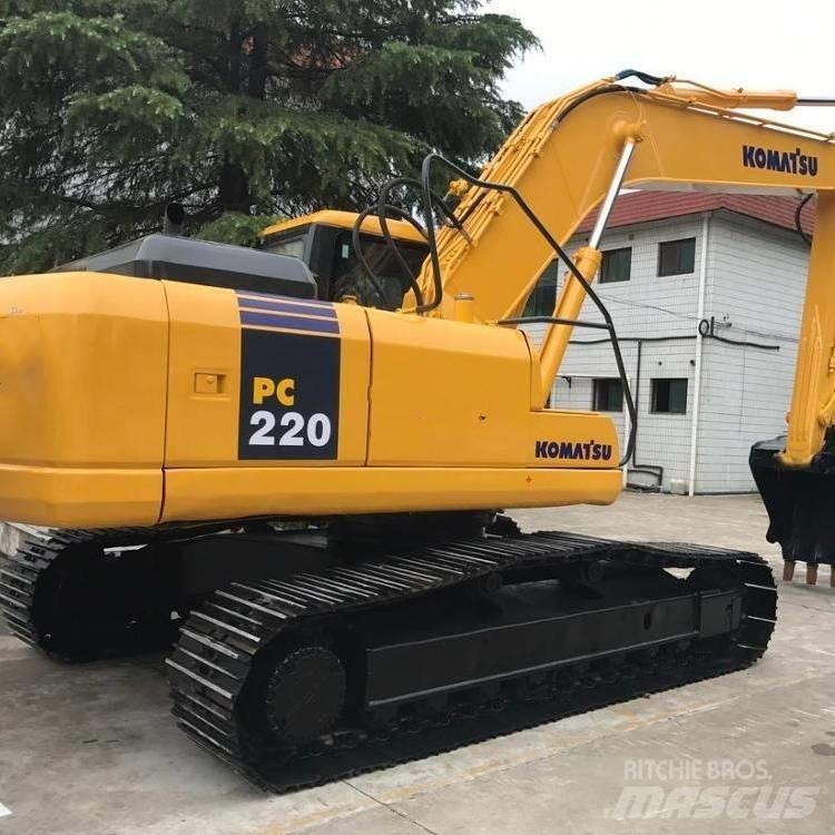 Komatsu pc220-7 Гусеничные экскаваторы