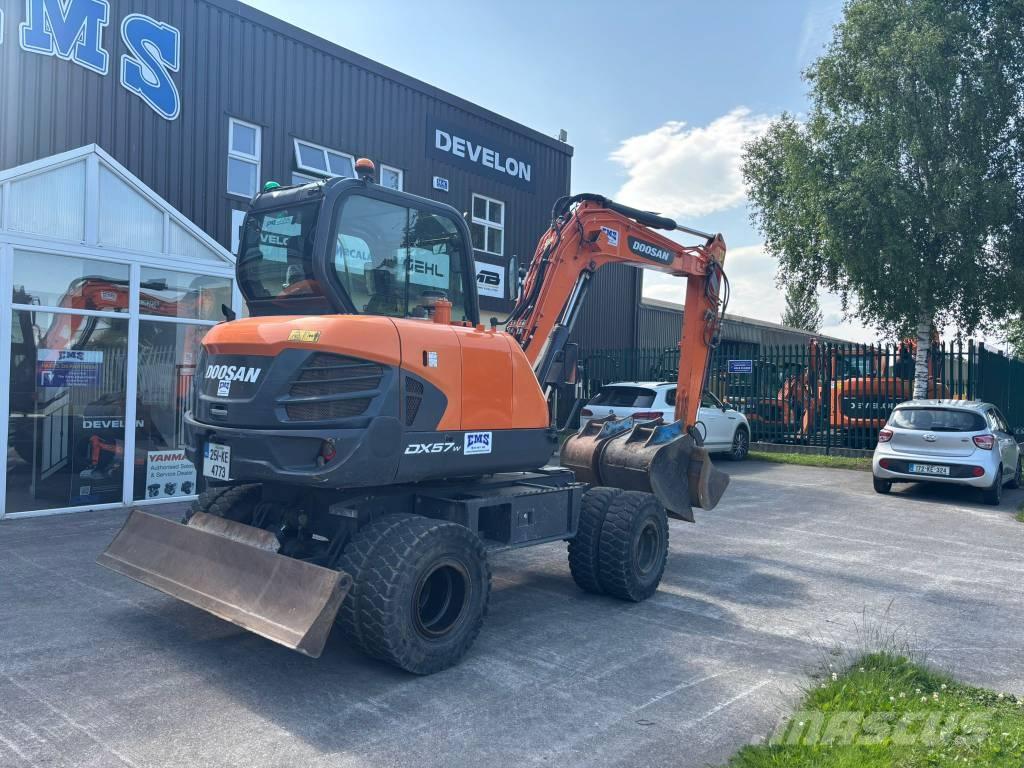 Doosan DX 57 W-5 Колёсные экскаваторы
