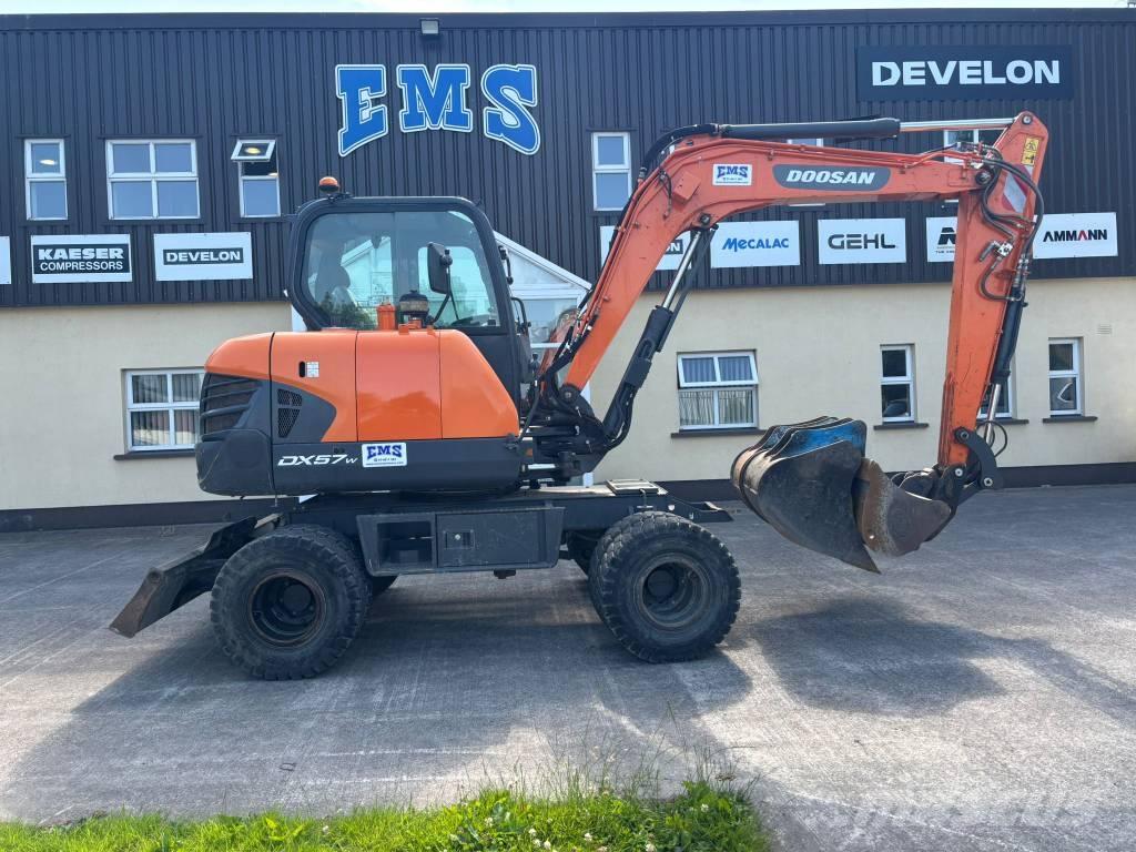 Doosan DX 57 W-5 Колёсные экскаваторы