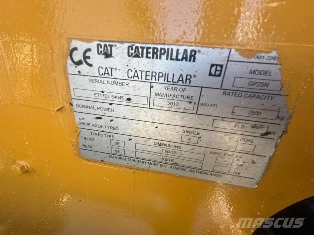 CAT GP25N Heftruck Газовые погрузчики