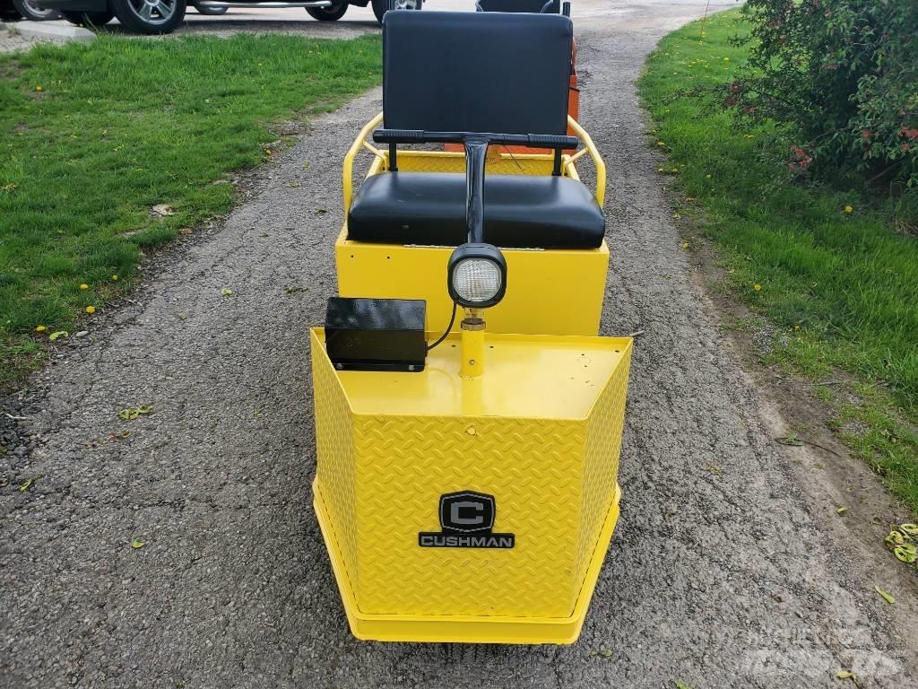 Cushman MM Складские электротягачи