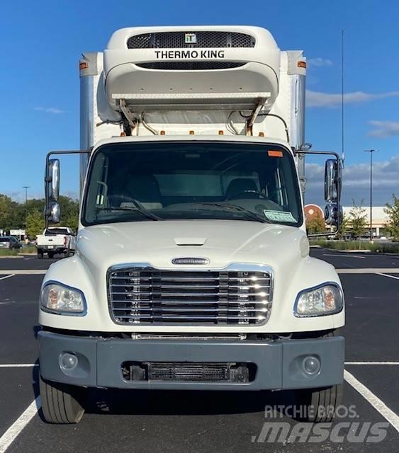 Freightliner M2 106 Грузовики-Рефрижераторы