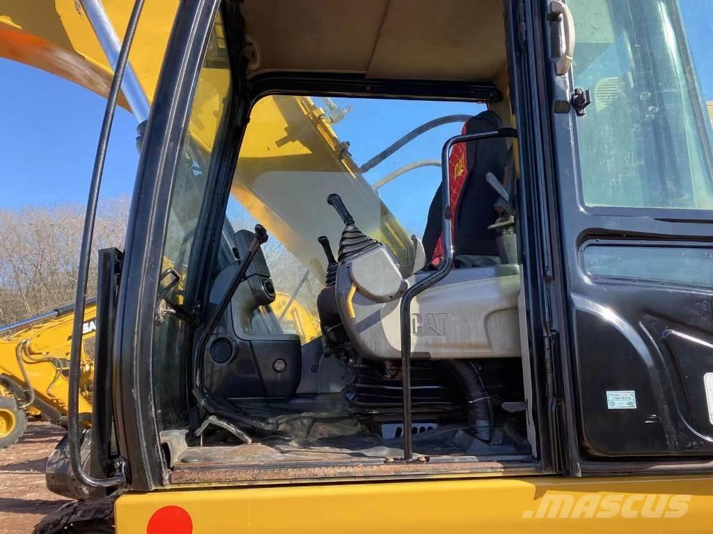 CAT 325 D Гусеничные экскаваторы