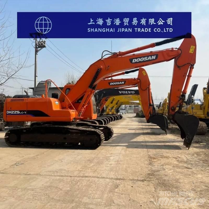 Doosan DH 225 LC-7 Гусеничные экскаваторы