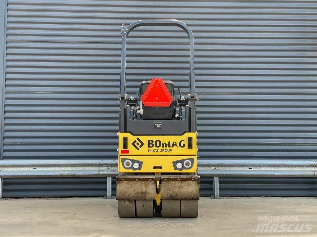 Bomag BW 100 AC-5 Комбинированные катки