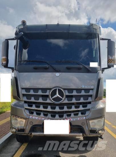 Mercedes-Benz 3951 Мини-самосвалы