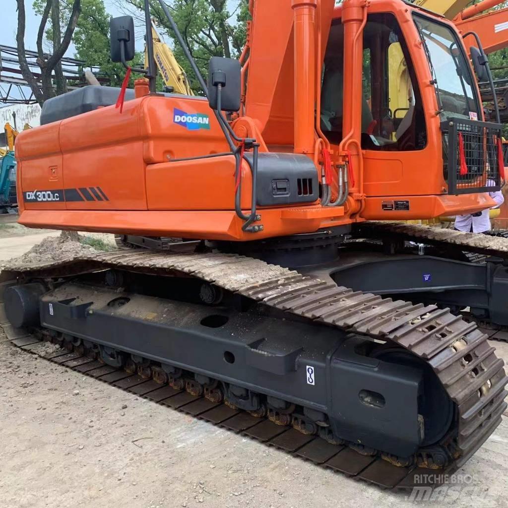 Doosan dx300 Гусеничные экскаваторы