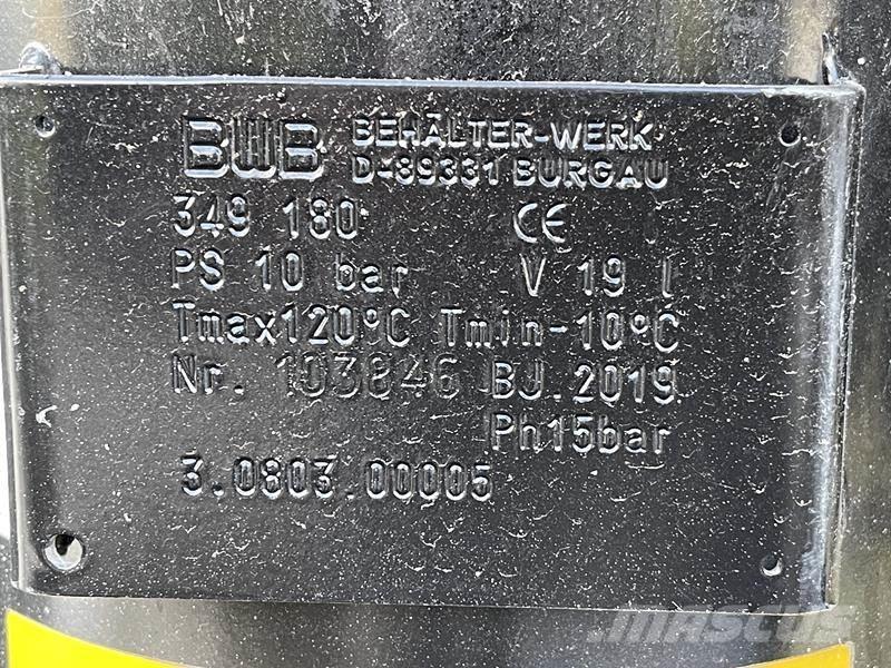 Kaeser M 50 PE - N Воздушные компрессоры