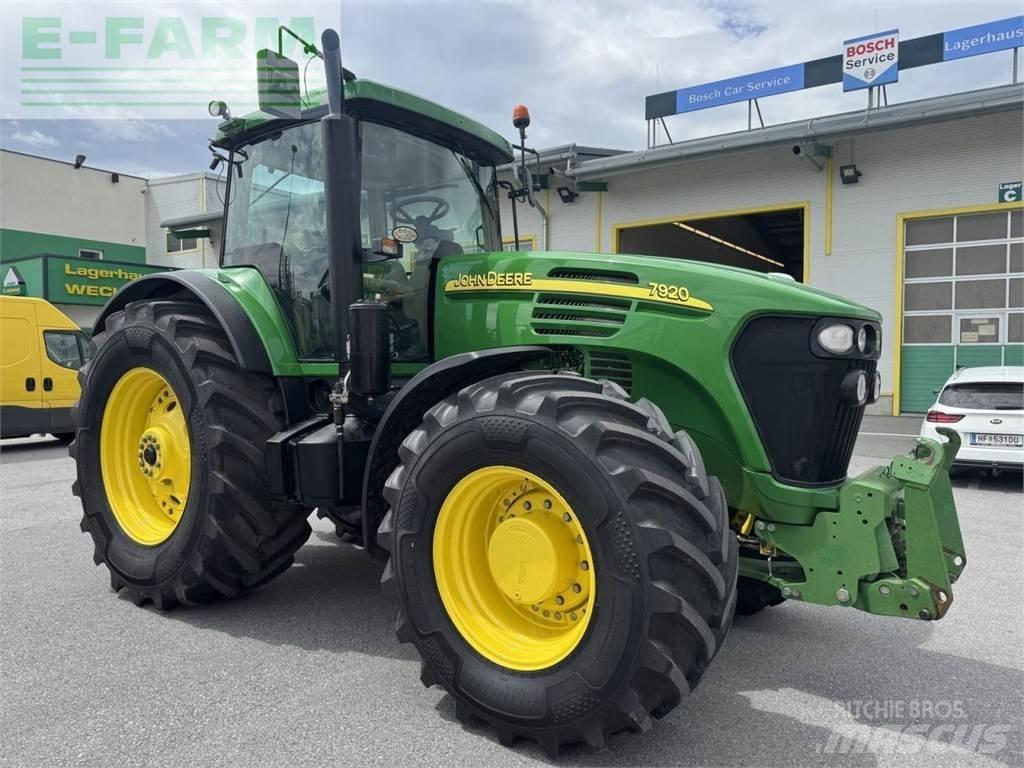 John Deere 7920 Трактора