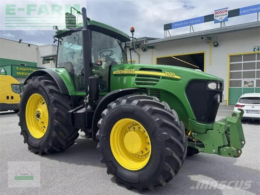 John Deere 7920 Трактора