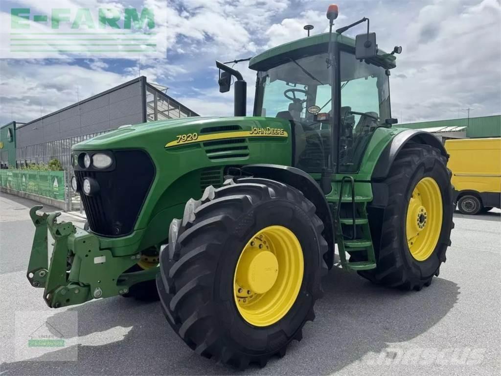 John Deere 7920 Трактора