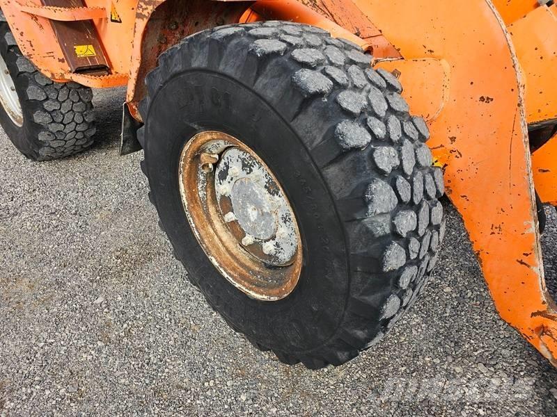 Volvo L 30 B Фронтальные погрузчики