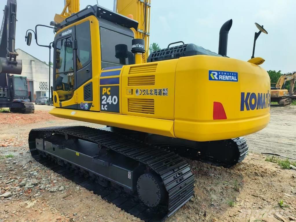Komatsu PC 240-8 Малые экскаваторы 7т-12т