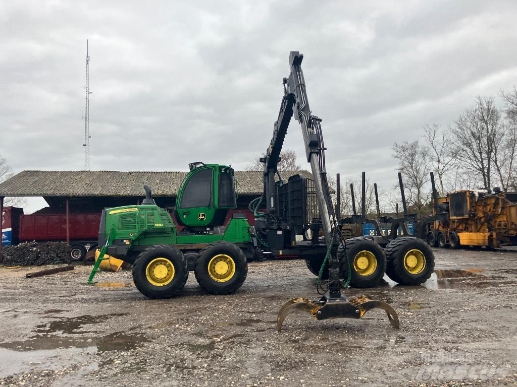 John Deere 1910G Форвардеры