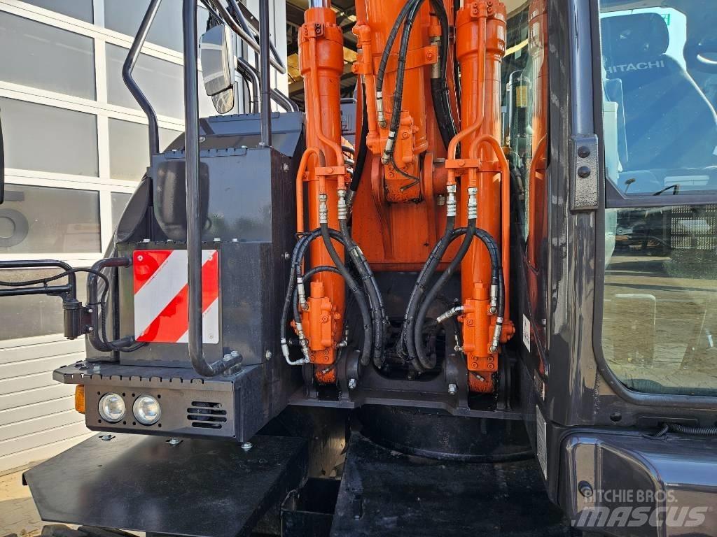 Hitachi ZX150W-7 Колёсные экскаваторы
