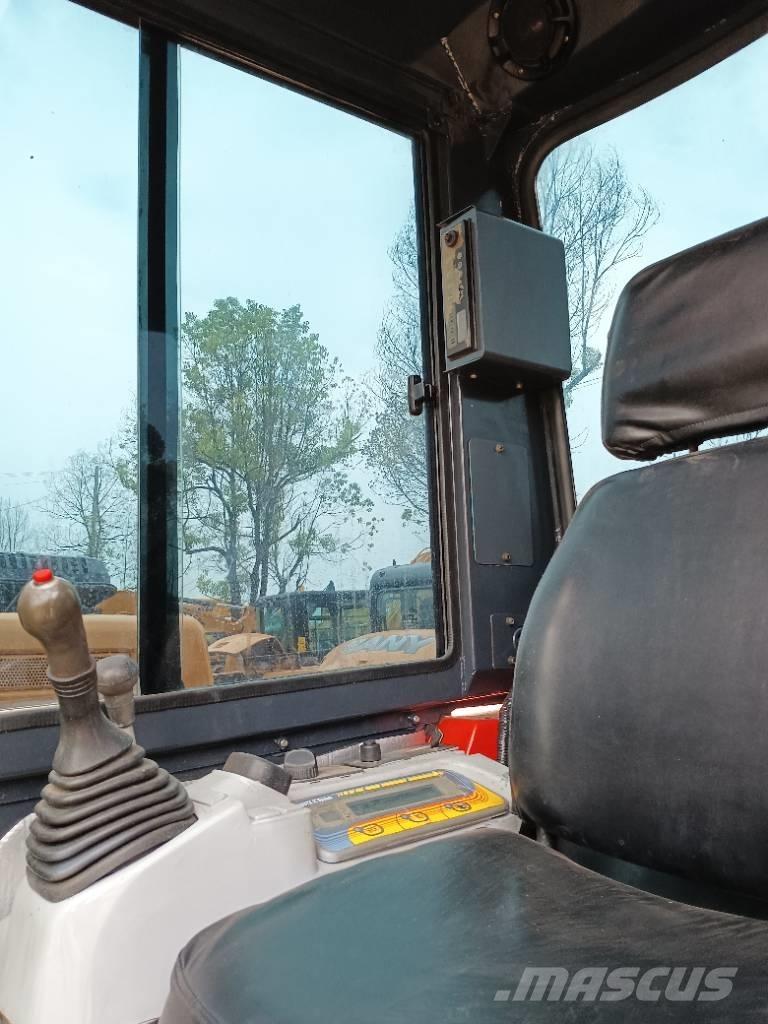 Kubota U 48-4 Мини-экскаваторы