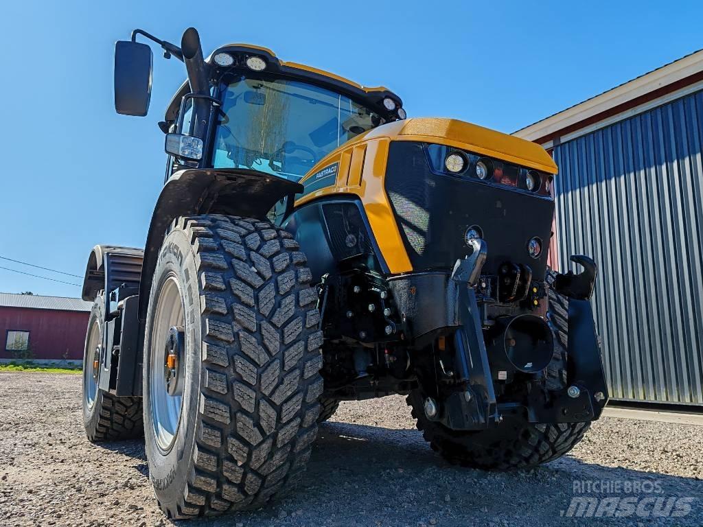 JCB Fastrac 4220 Трактора