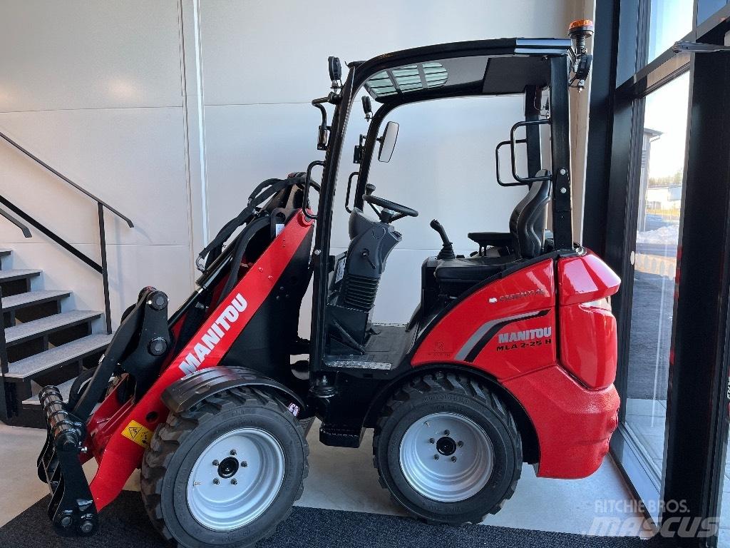 Manitou MLA 2-25 H Многофункциональные сельскохозяйственные погрузчики