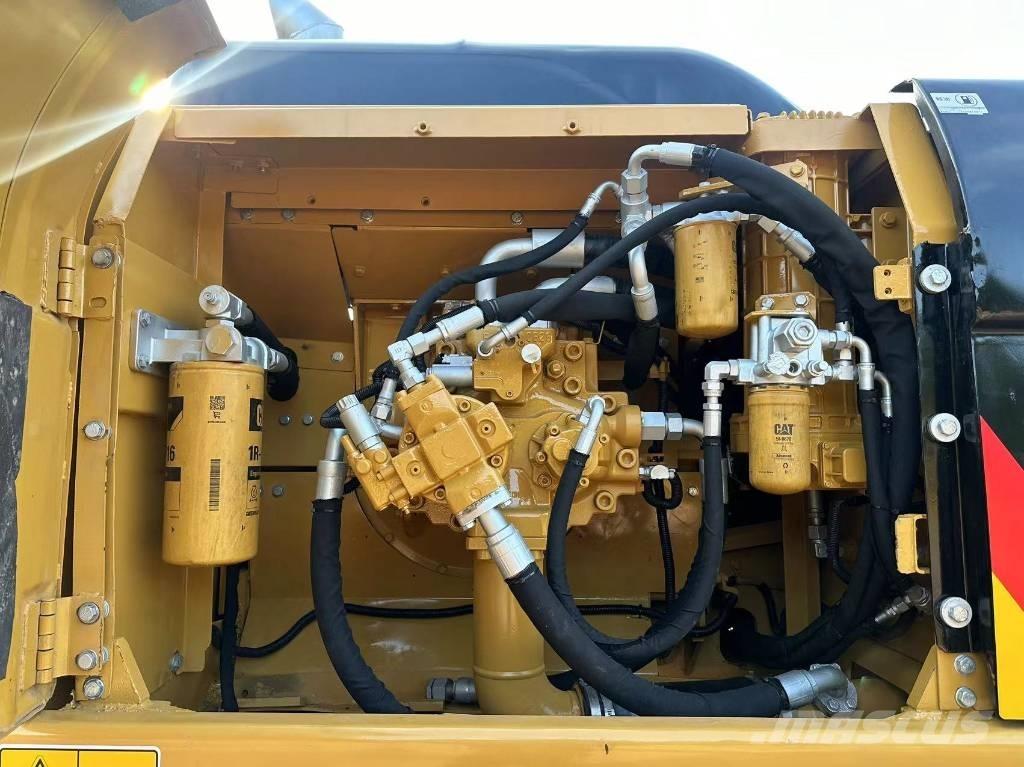 CAT 330 D Гусеничные экскаваторы