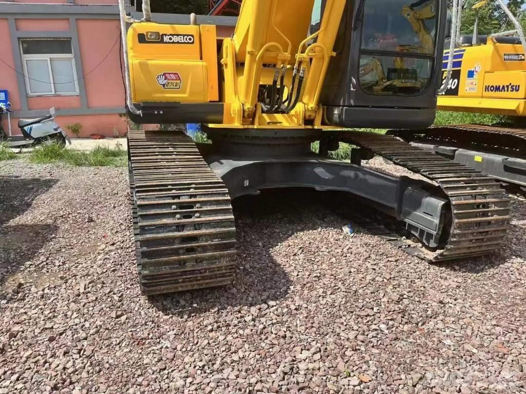 Kobelco SK 300 Гусеничные экскаваторы