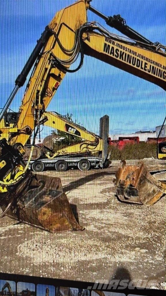 CAT M315F Колёсные экскаваторы