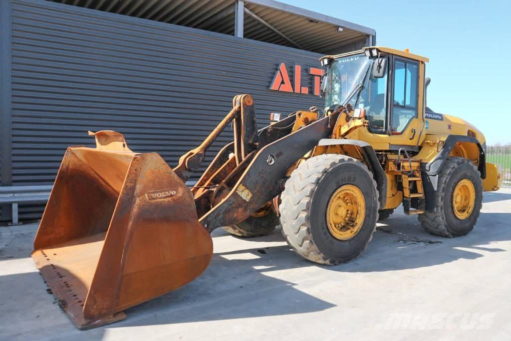 Volvo L120G Фронтальные погрузчики