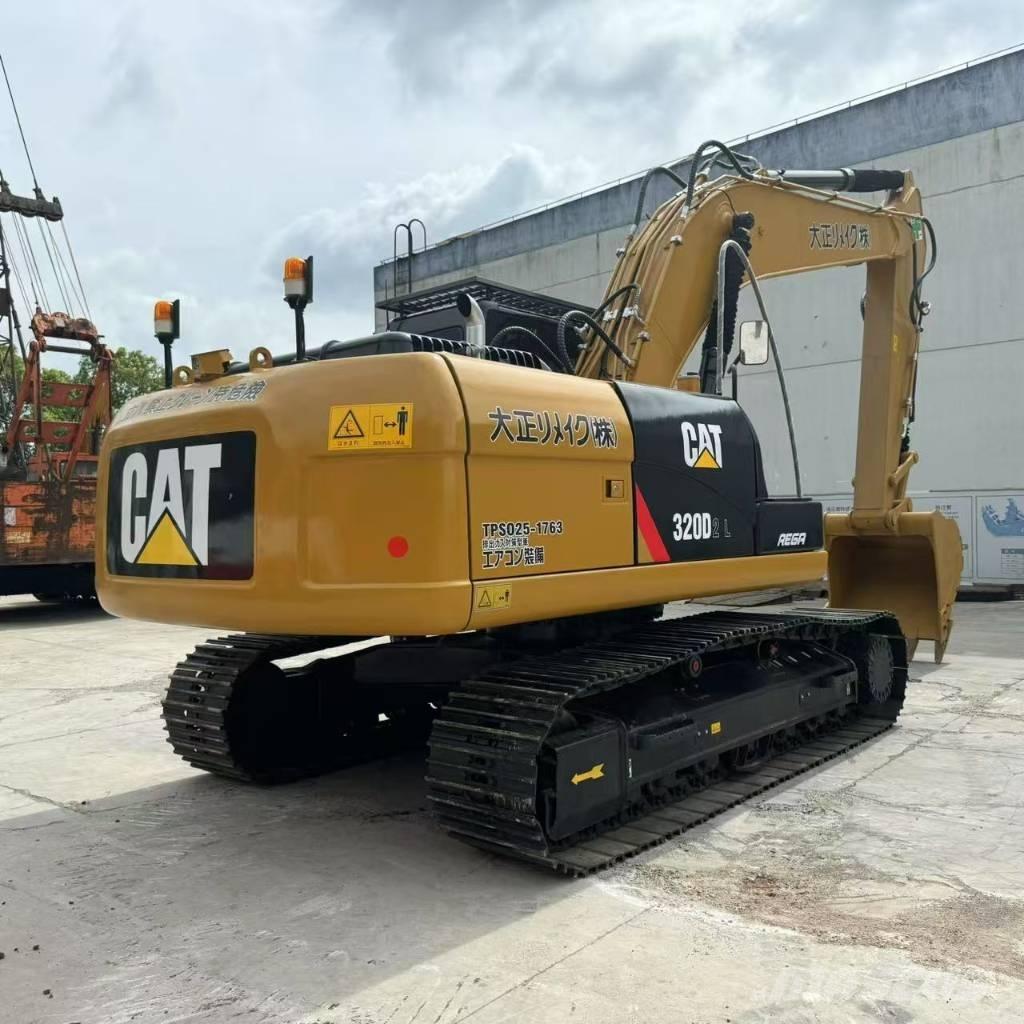 CAT 320D2 Гусеничные экскаваторы