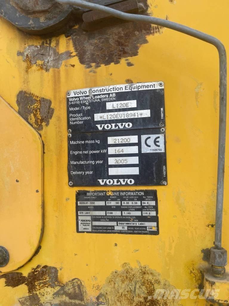 Volvo L 120 E Фронтальные погрузчики
