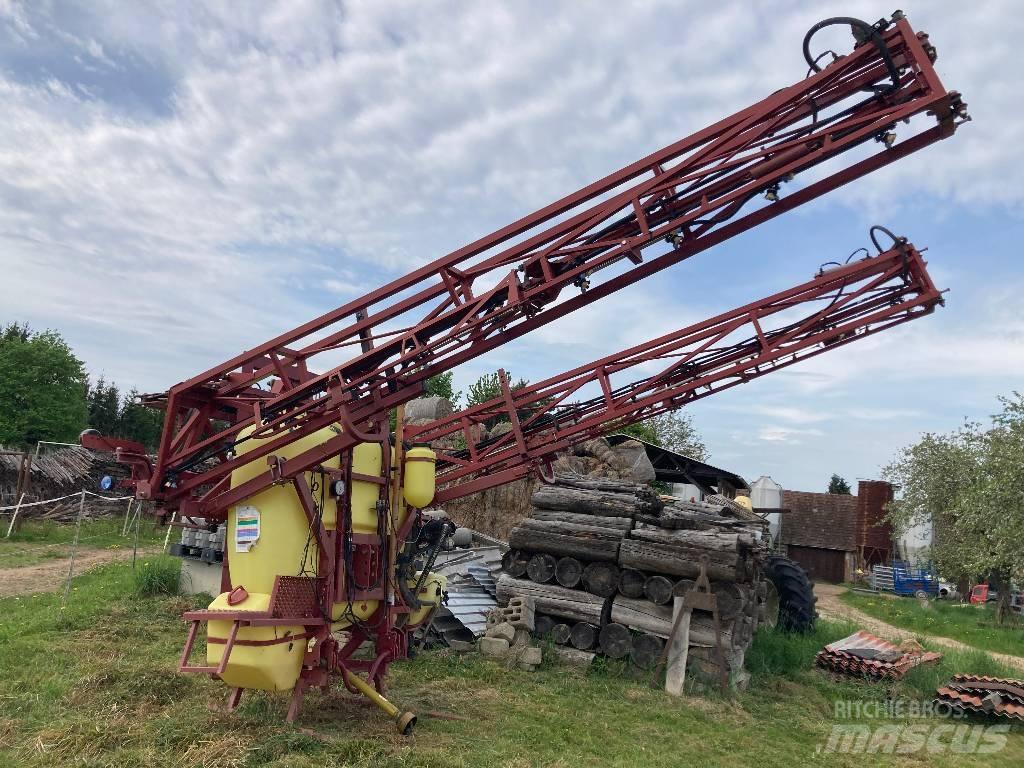 Hardi Mega 1000 Навесные опрыскиватели