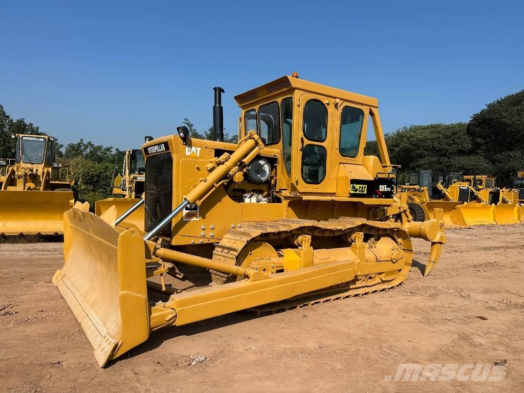 CAT D7G Гусеничные бульдозеры