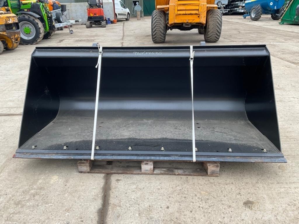 JCB SHOVEL BUCKET Ковши