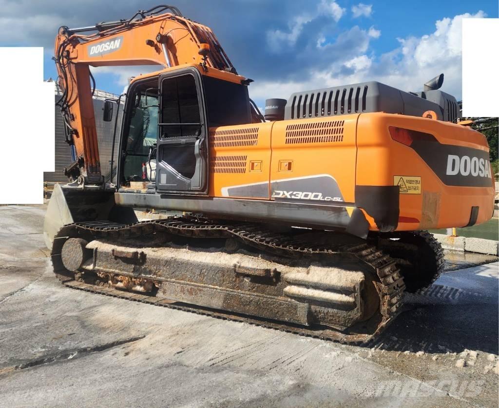 Doosan DX300LC-5L Гусеничные экскаваторы
