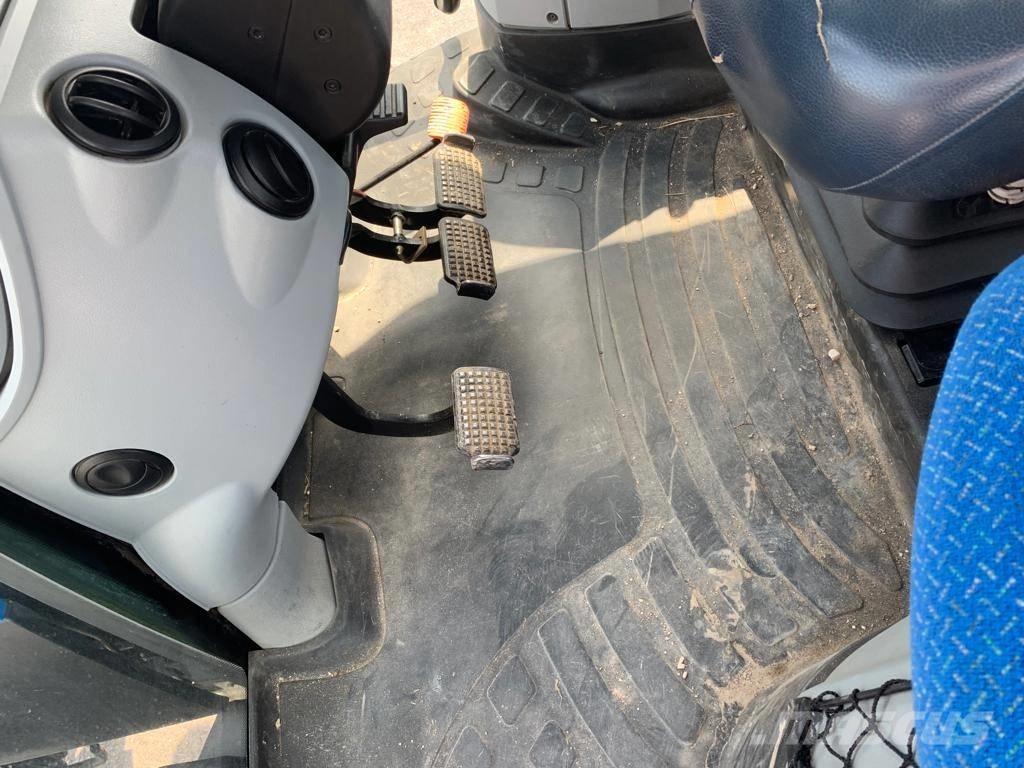 New Holland T 7.200 Трактора