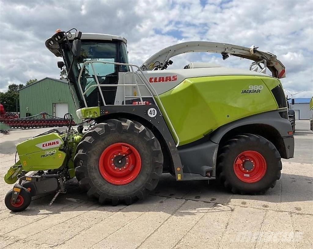 CLAAS Jaguar 980 Самоходные кормоуборочные комбайны