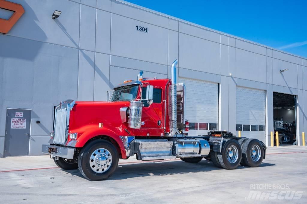 Kenworth W 900 Седельные тягачи