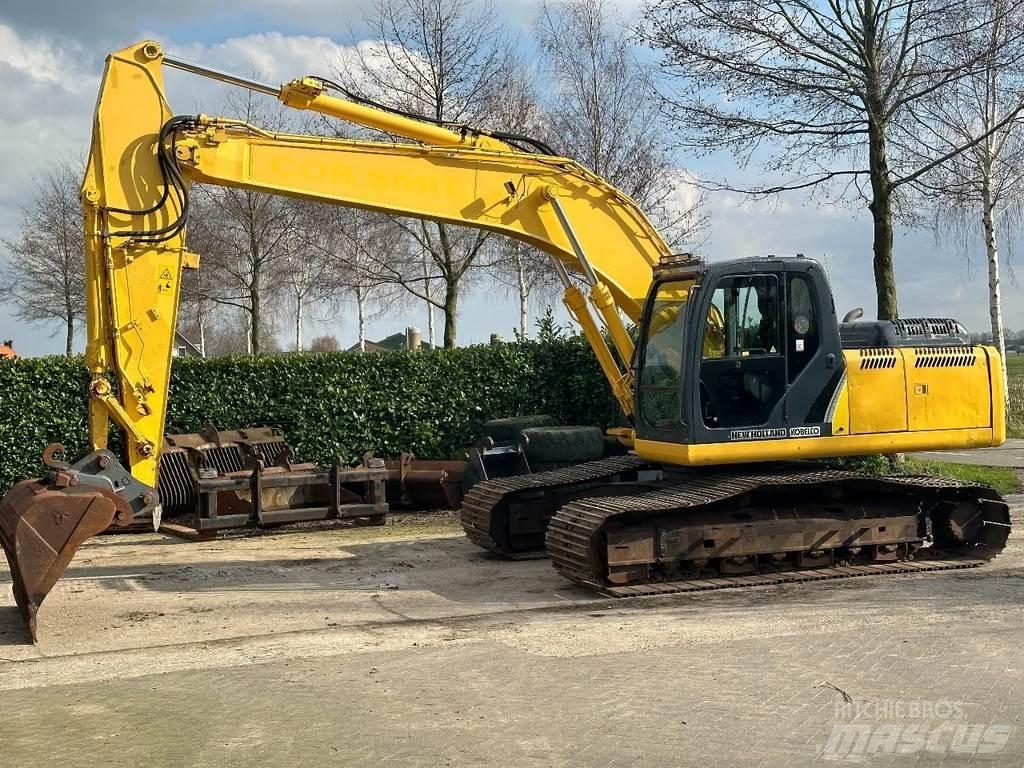 New Holland E215 Гусеничные экскаваторы