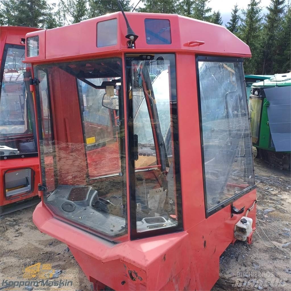 Valmet 941 Кабины и интерьер