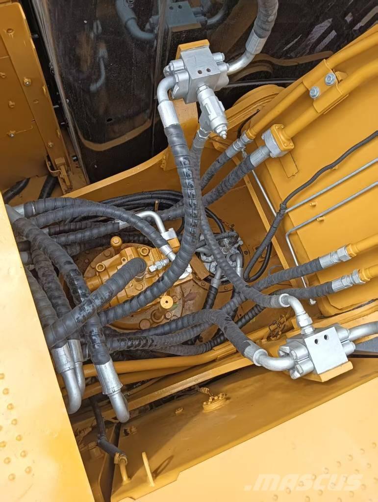 CAT 320 D Гусеничные экскаваторы