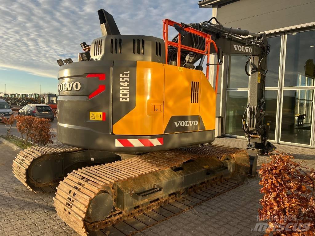 Volvo ECR 145 E Гусеничные экскаваторы