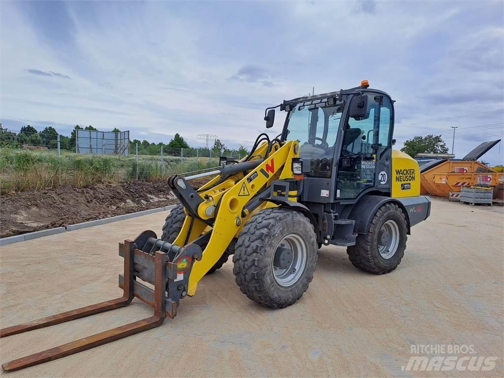 Wacker Neuson WL60 Фронтальные погрузчики