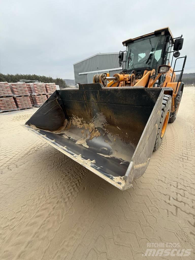 Hyundai HL 960 Фронтальные погрузчики