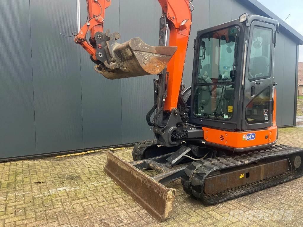 Hitachi U55-5a Мини-экскаваторы